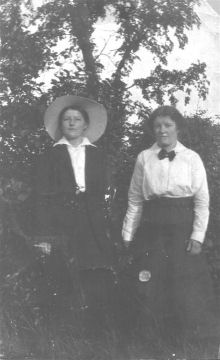 Hilda Harper Benton, Ruby Harper