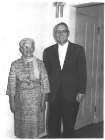 H104 - Hilda Harper Benton - Alfred Hiram Benton